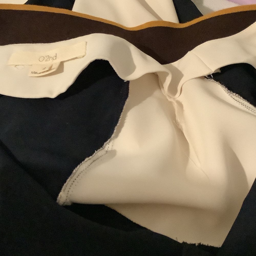 O'2nd Brown and Cream Garment - Picture 11 of 13